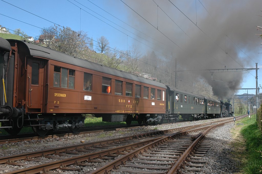 2375-0024-280412.jpg - SBB-CFF A 3/5 705 + B 3/4 1367 / Bauma 28.4.2012
