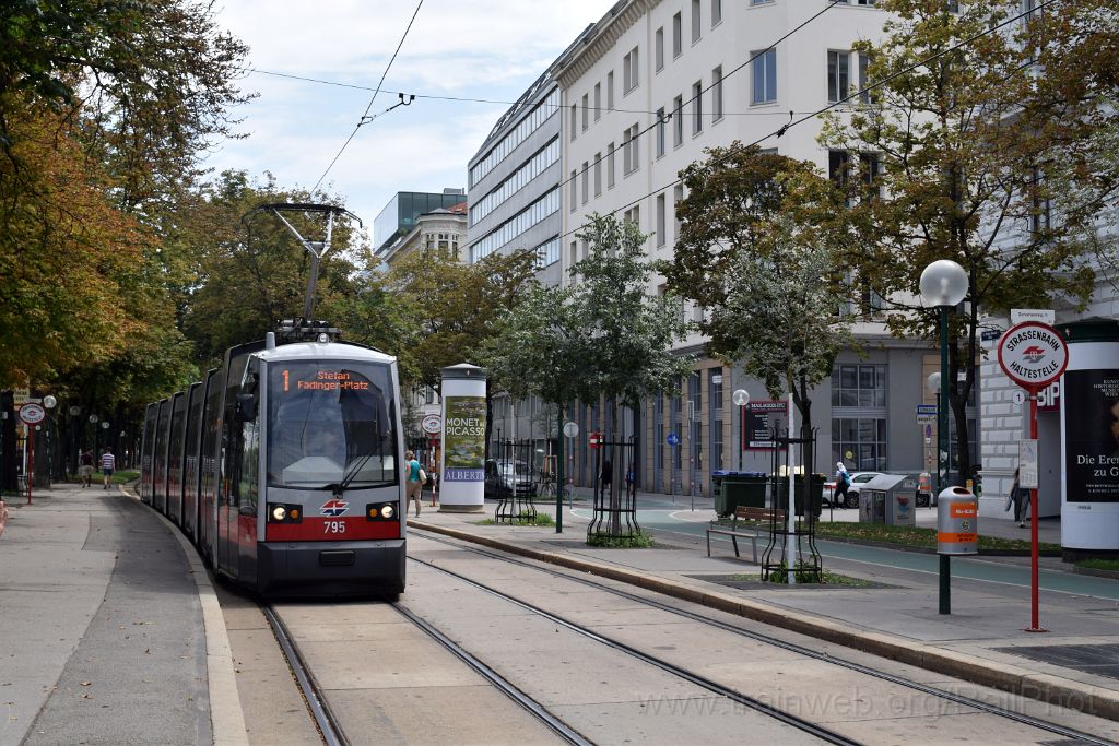 5070-0015-160718.jpg - WVB ULF-B1 795 / Schottenring 16.7.2018