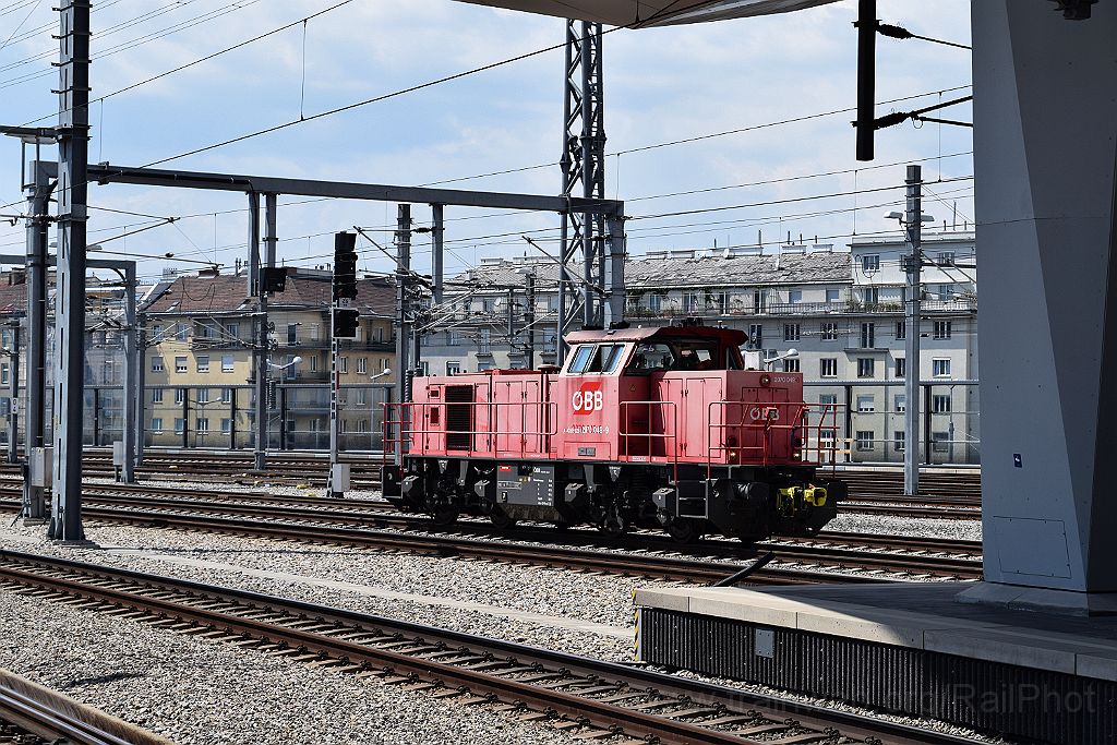 5081-0011-170718.jpg - ÖBB 2070.049 / Wien Hbf 17.7.2018