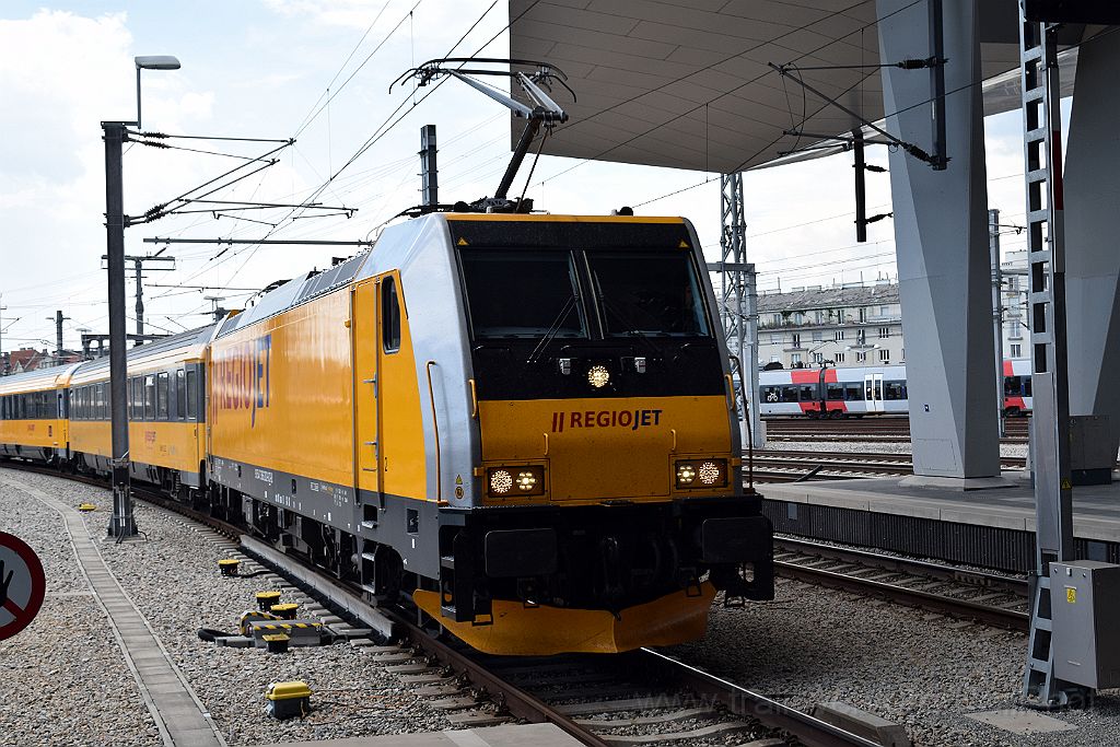 5082-0017-170718.jpg - RJ 386.202-6 / Wien Hbf 17.7.2018