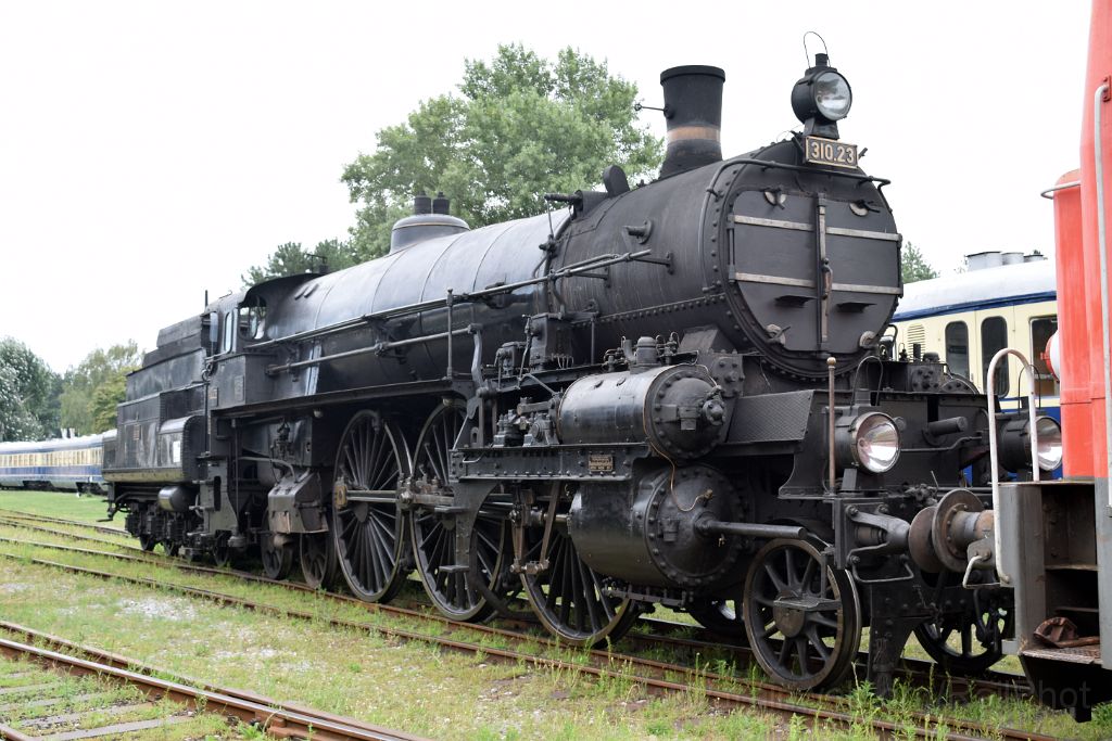 5094-0040-210718.jpg - kkStB 310.23 / Strasshof (Heizhaus) 21.7.2018