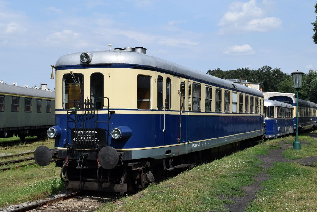5098-0028-210718.jpg - 1.ÖSEK 5042.14 + 5081.15 / Strasshof (Heizhaus) 21.7.2018