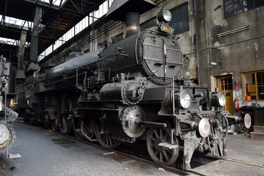 5099-0016-210718.jpg - kkStB 310.23 / Strasshof (Heizhaus) 21.7.2018