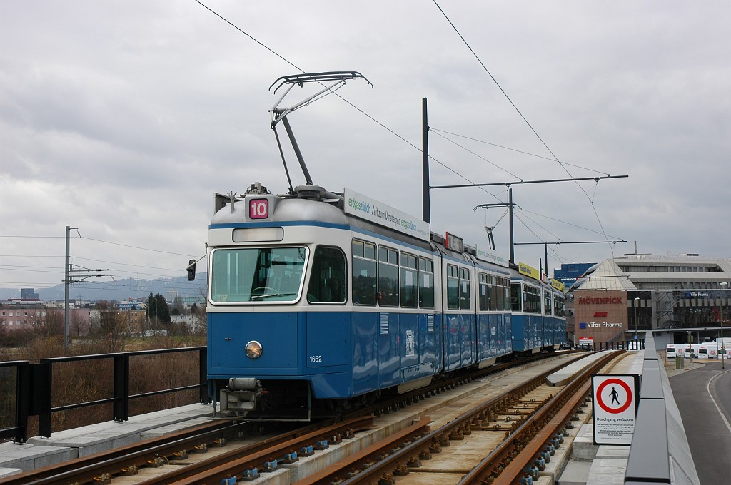 1628-0004-150309.jpg - VBZ Be 4/6 1662 + 1725 / Bahnhof Balsberg 15.3.2009