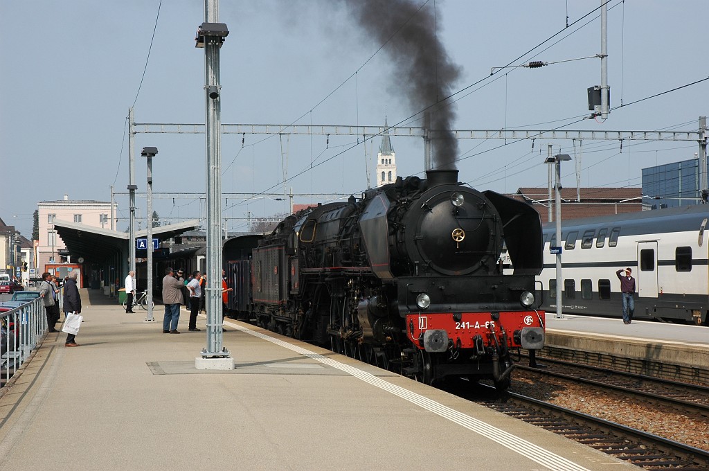 1640-0039-040409.jpg - SNCF 1-241 A 65 / Romanshorn 4.4.2009
