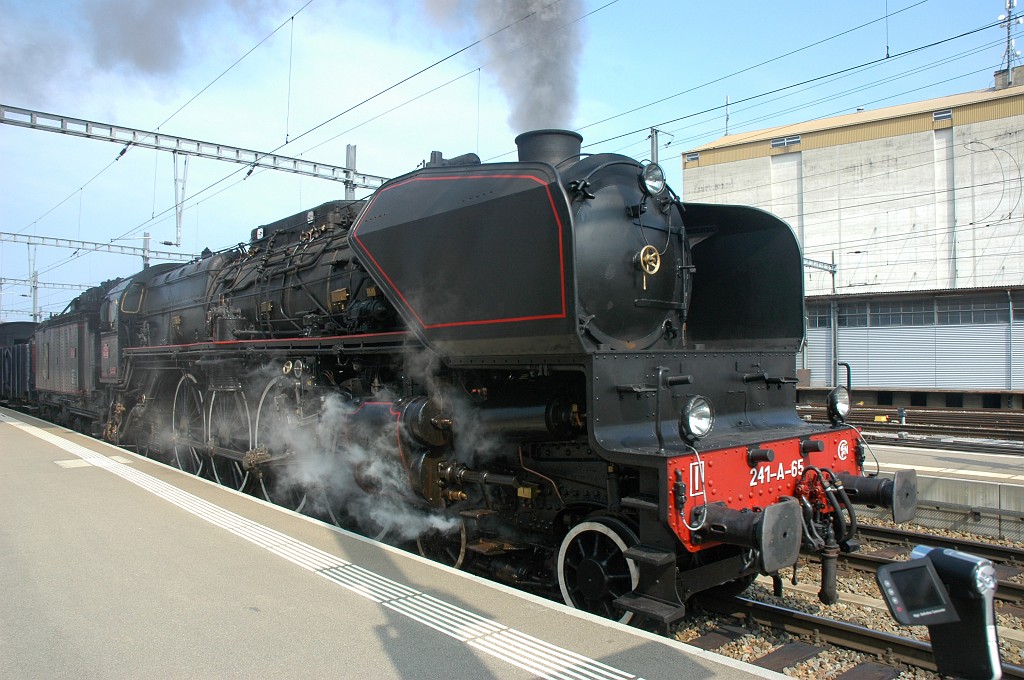 1641-0028-040409.jpg - SNCF 1-241 A 65 / Romanshorn 4.4.2009