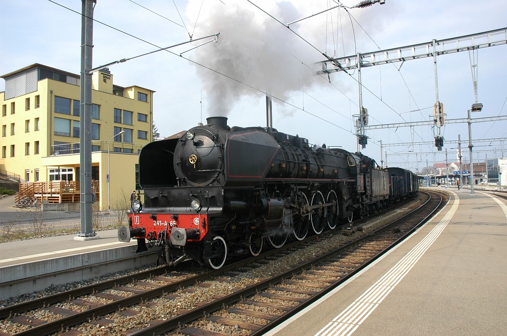 1643-0022-040409.jpg - SNCF 1-241 A 65 / Romanshorn 4.4.2009