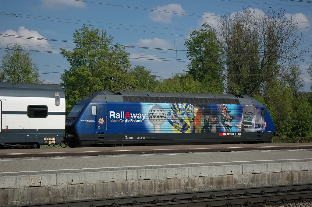 1650-0005-200409.jpg - SBB-CFF Re 460.005-2 «RailAway» / Dietikon 20.4.2009