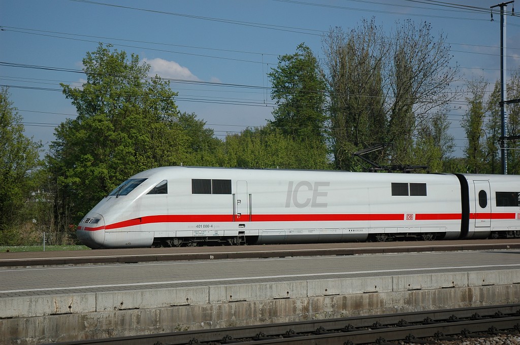 1651-0048-200409.jpg - DBAG ICE 401.086-4 / Dietikon 20.4.2009