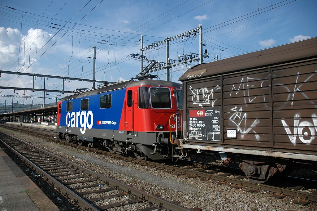 1652-0037-200409.jpg - SBB-CFF Re 421.387-2 / Dietikon 20.4.2009