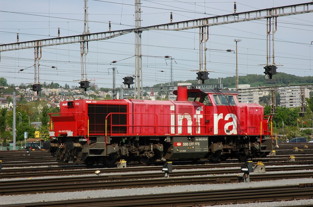 1656-0043-250409.jpg - SBB-CFF Am 843.015-9 / Zürich-Mülligen 25.4.2009