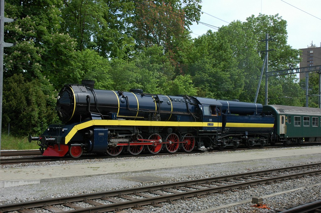 1660-0035-100509.jpg - DLM 52.8055 / Kreuzlingen 10.5.2009