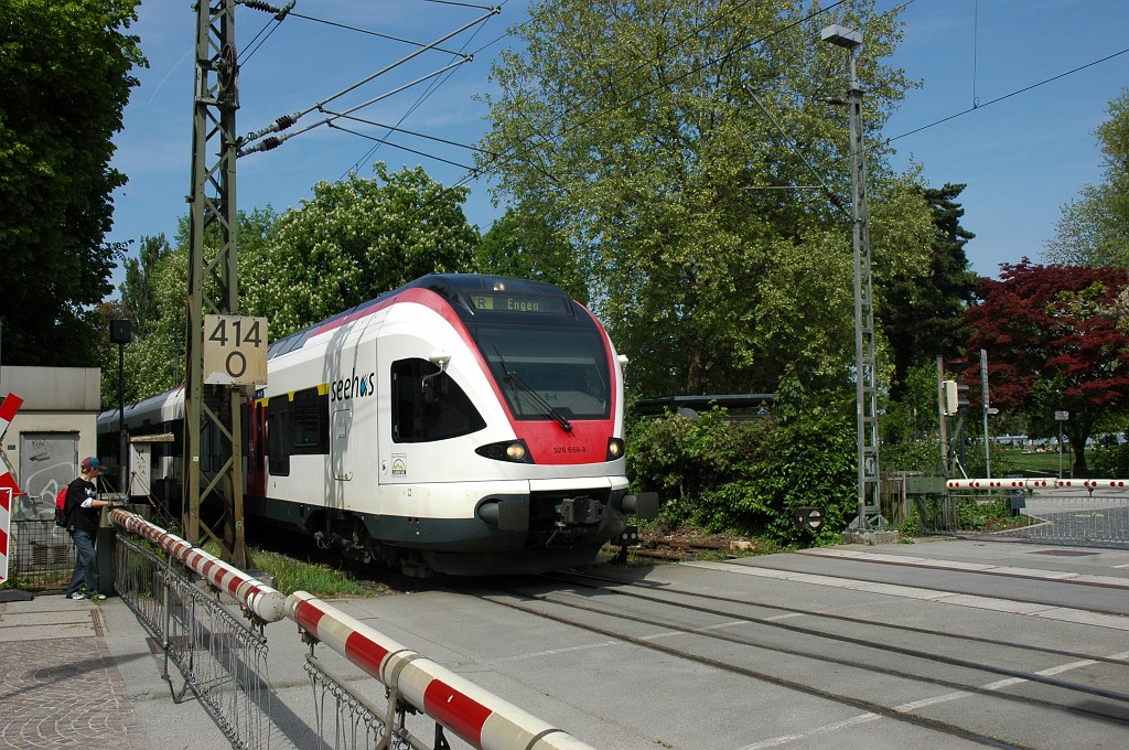 1661-0012-100509.jpg - SBB-CFF RABe 526.659-8 / Konstanz (Konzil) 10.5.2009