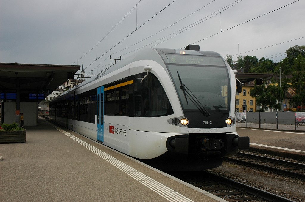 1662-0028-100509.jpg - Thurbo RABe 526.765-3 / Schaffhausen 10.5.2009