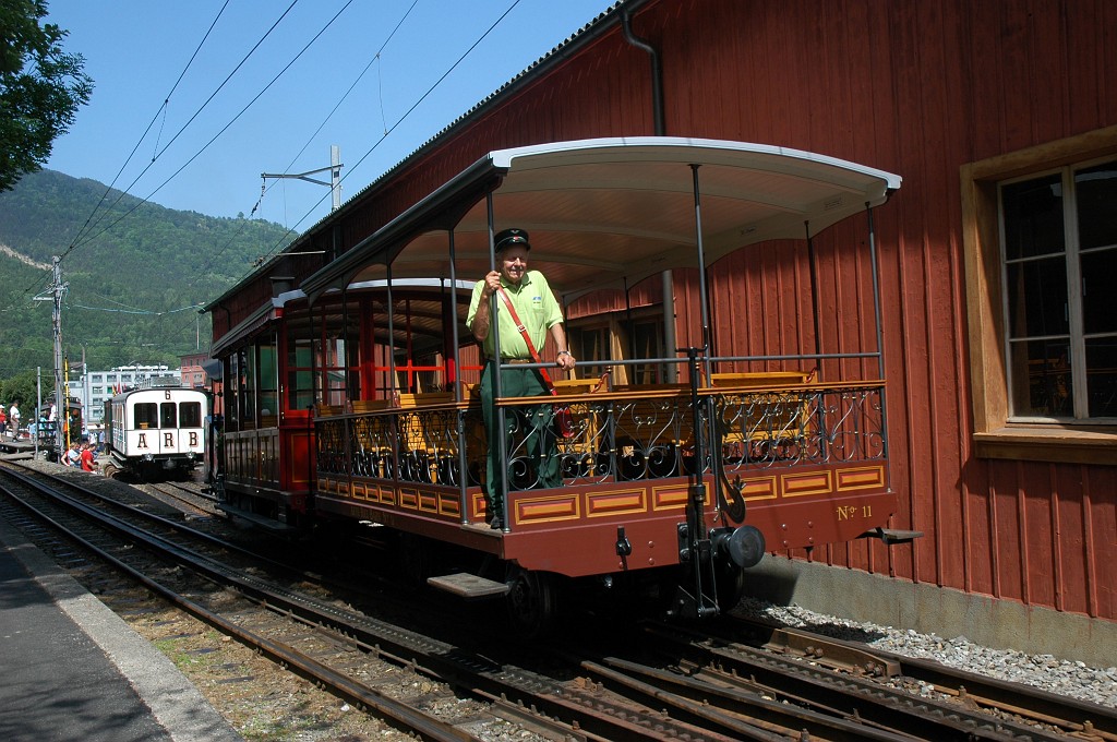 1671-0028-240509.jpg - RB/ARB No.11 + No.5 + H 1/2 7 «Schnapsbrenner» / Arth-Goldau 24.5.2009