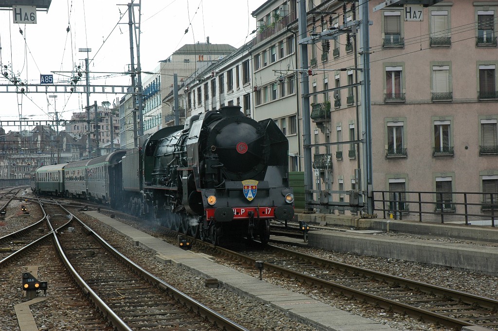 1677-0028-300509.jpg - SNCF 241 P 17 / Genève-Cornavin 30.5.2009