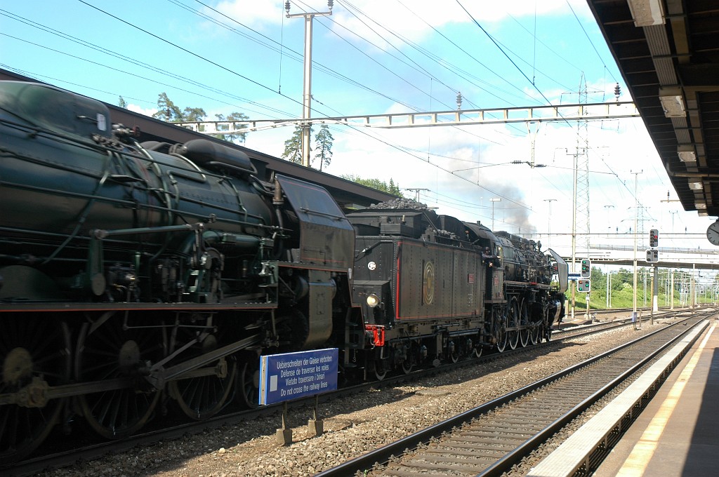 1682-0008-310509.jpg - SNCF 1-241 A 65 + 241 P 17 / Othmarsingen 31.5.2009