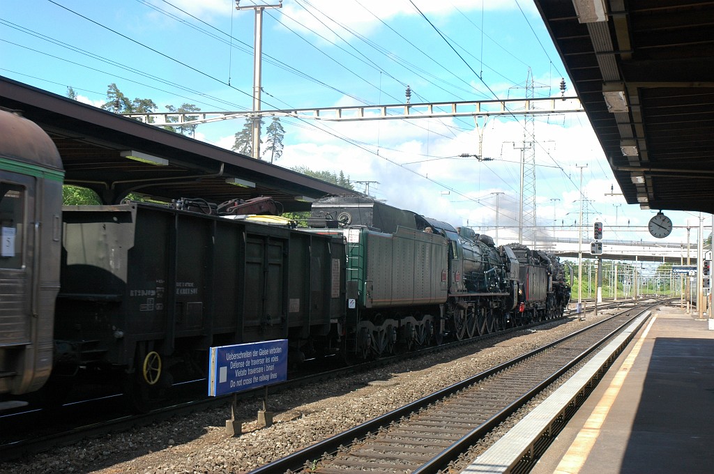 1682-0012-310509.jpg - SNCF 1-241 A 65 + 241 P 17 / Othmarsingen 31.5.2009