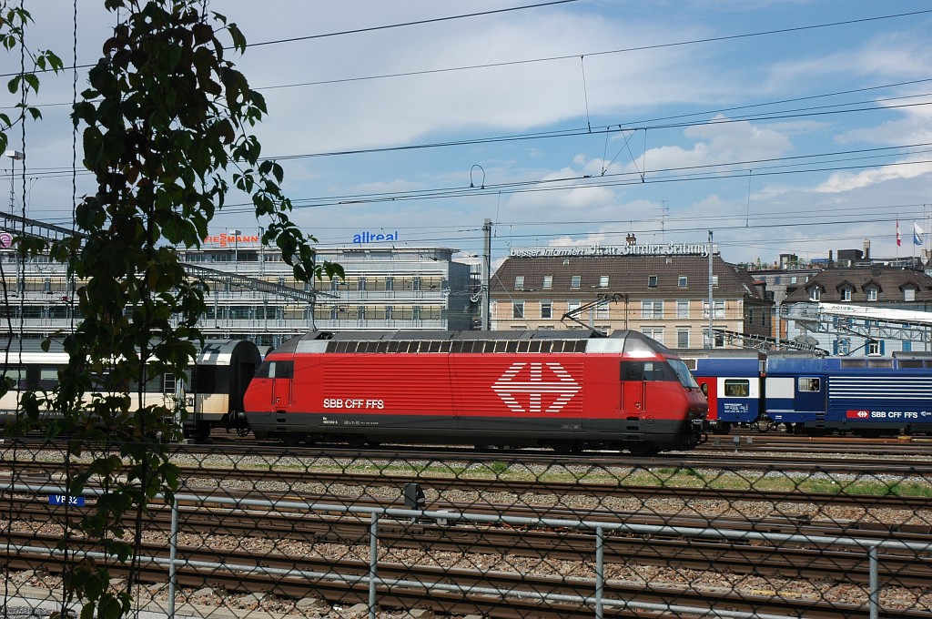 1692-0049-040709.jpg - SBB-CFF Re 460.042-5 «Albis» / Zürich HB 4.7.2009