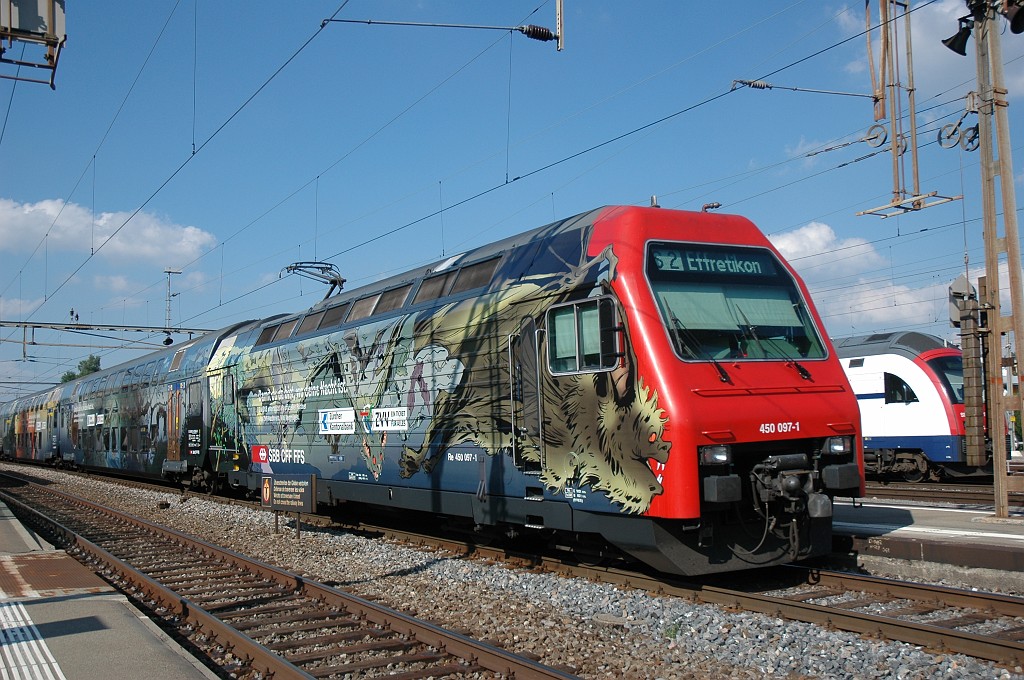1698-0047-160709.jpg - SBB-CFF Re 450.097-1 «ZKB Nachtnetz» / Effretikon 16.7.2009