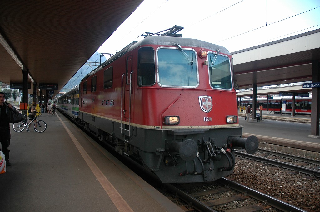 1702-0038-200709.jpg - SBB-CFF Re 4/4'' 11210 / Arth-Goldau 20.7.2009