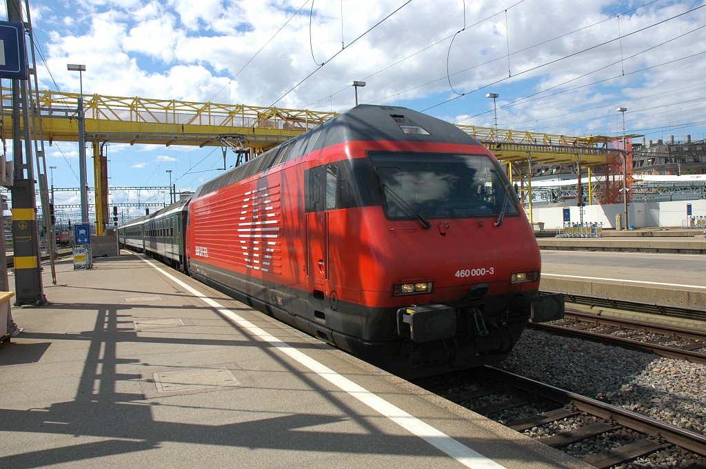 1704-0025-250709.jpg - SBB-CFF Re 460.000-3 «Grauholz» / Zürich HB 25.7.2009