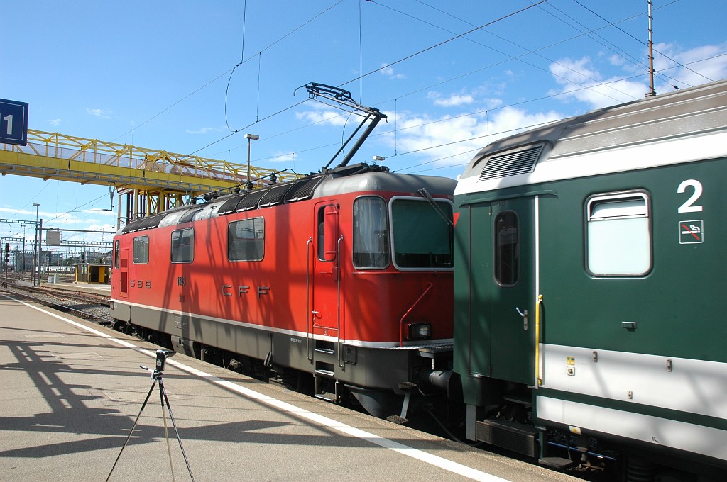1705-0002-250709.jpg - SBB-CFF Re 4/4'' 11143 / Zürich HB 25.7.2009
