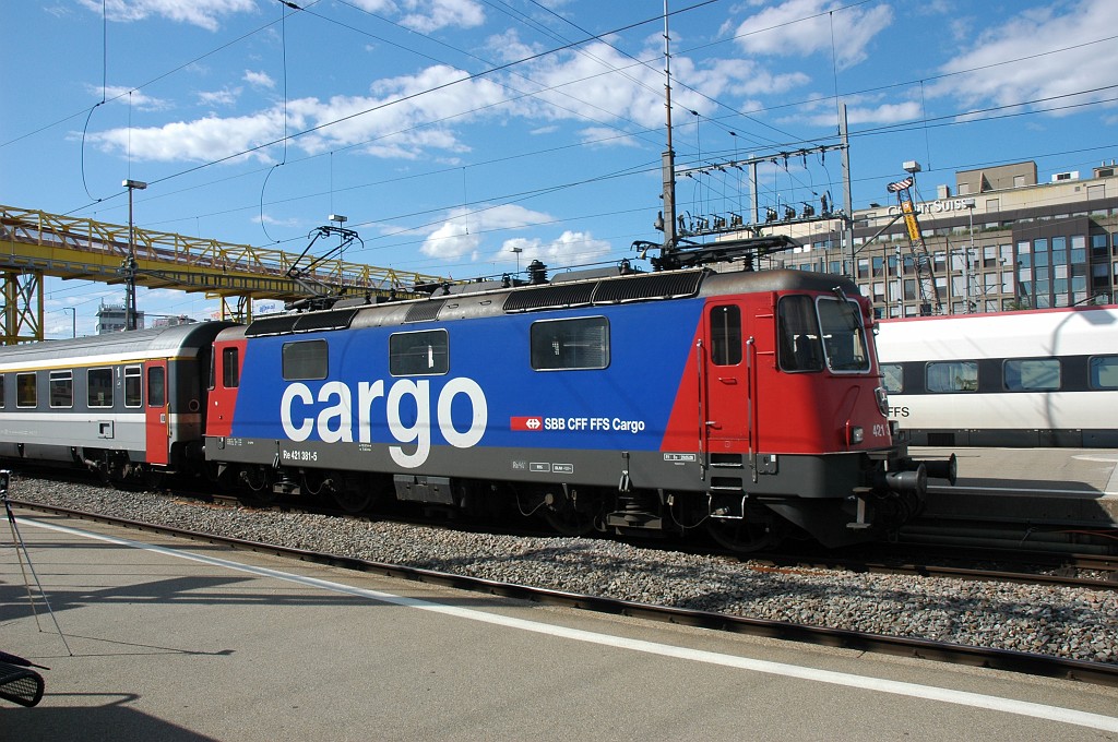 1705-0045-250709.jpg - SBB-CFF Re 421.381-5 / Zürich HB 25.7.2009