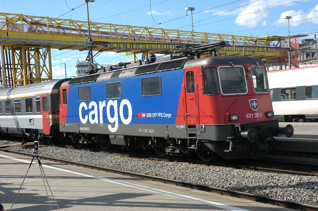 1705-0046-250709.jpg - SBB-CFF Re 421.381-5 / Zürich HB 25.7.2009