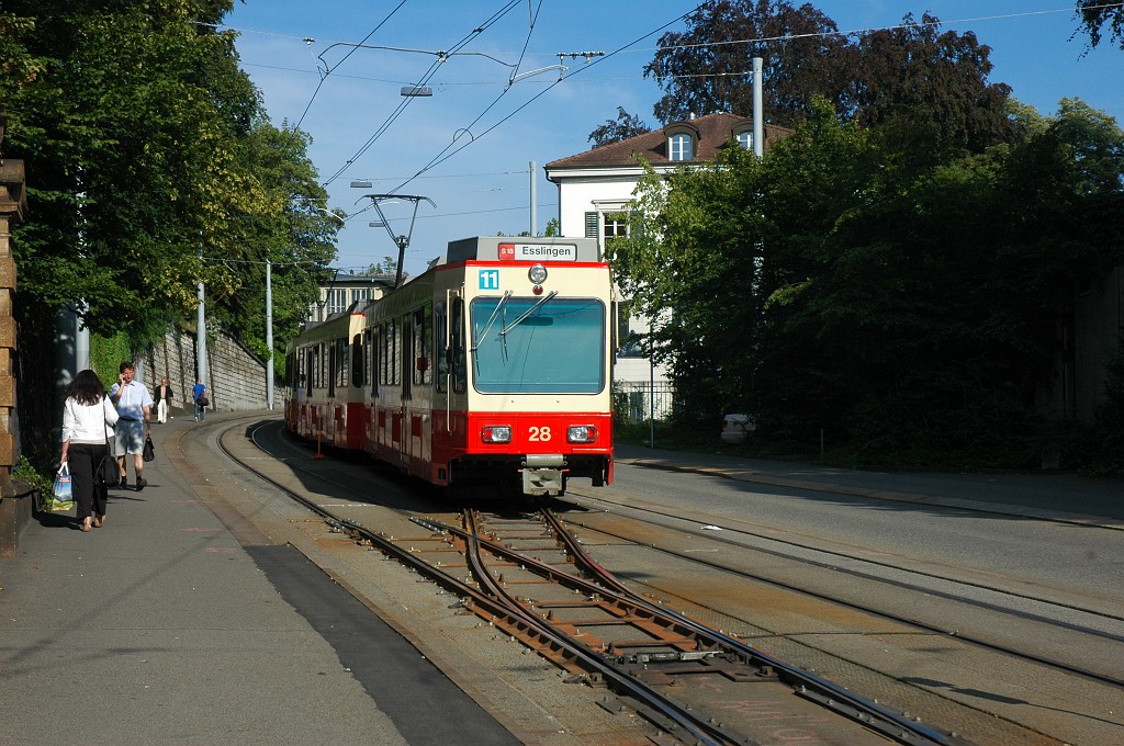 1711-0016-050809.jpg - FB Be 8/8 28/27 + 31/32 / Stadelhofen 5.8.2009