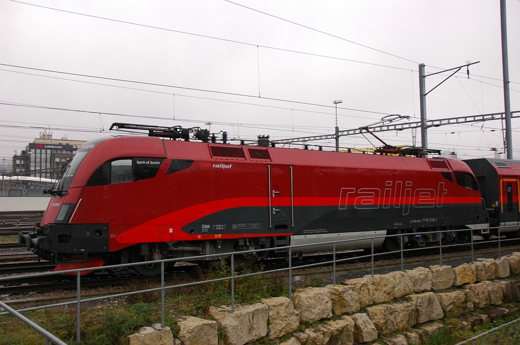 1803-0018-121209.jpg - ÖBB 1116.218-7 «Spirit of Zürich» / Zürich HB 12.12.2009