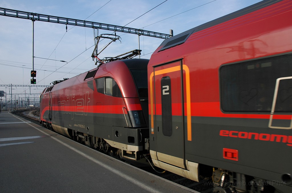1809-0044-230110.jpg - ÖBB 1116.215-3 «Spirit of Salzburg» / Zürich HB 23.1.2010
