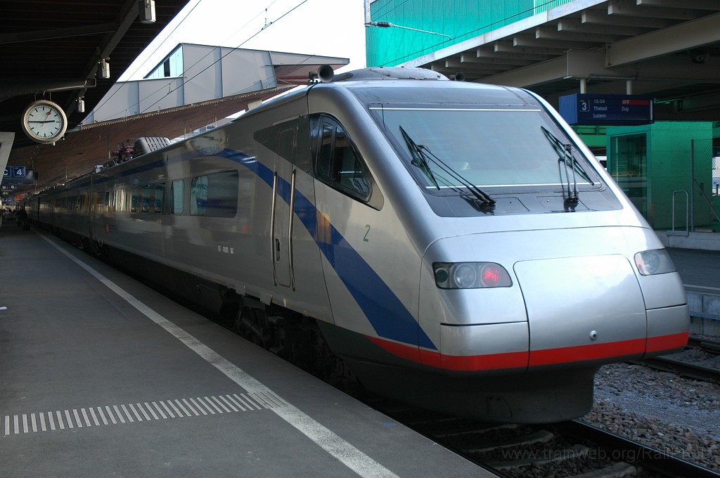 1810-0007-230110.jpg - SBB-CFF ETR 470.002 / Zürich HB 23.1.2010