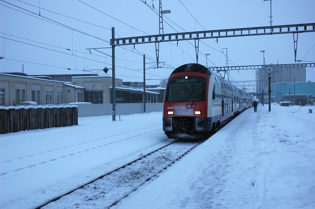 1811-0016-030210.jpg - SBB-CFF RABe 514.005-8 / RAe 514.105-6 / Hinwil 3.2.2010