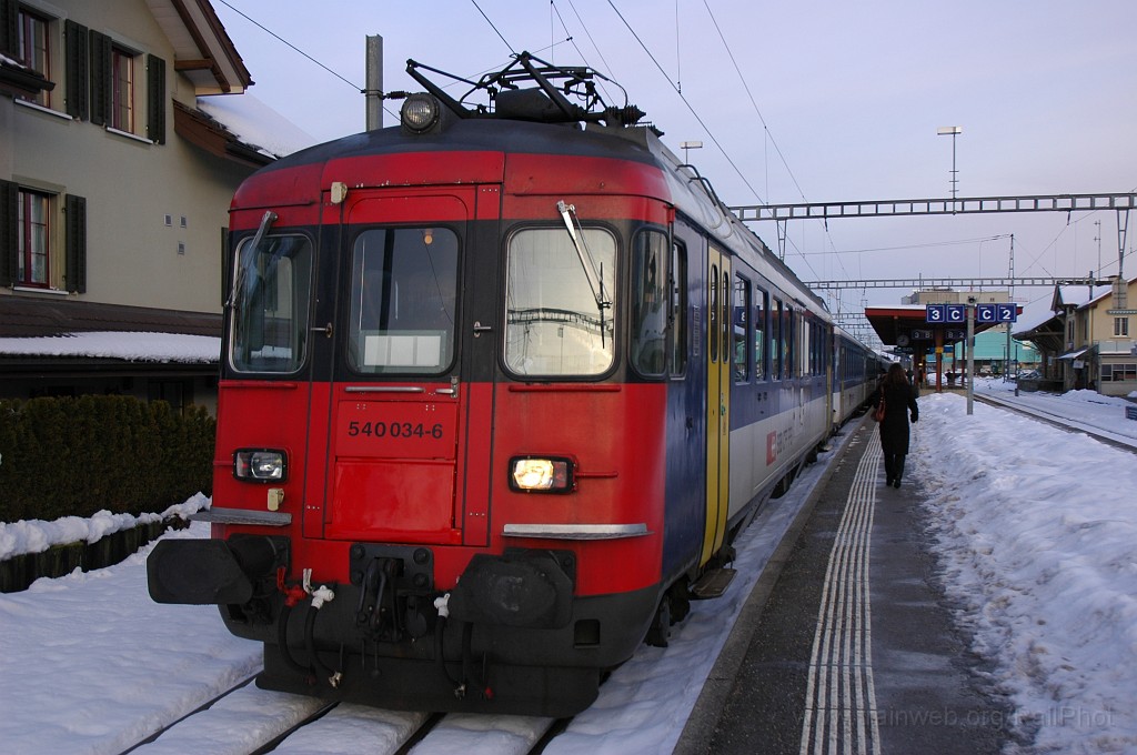 1812-0009-040210.jpg - SBB-CFF RBe 540.034-6 / Hinwil 3.2.2010