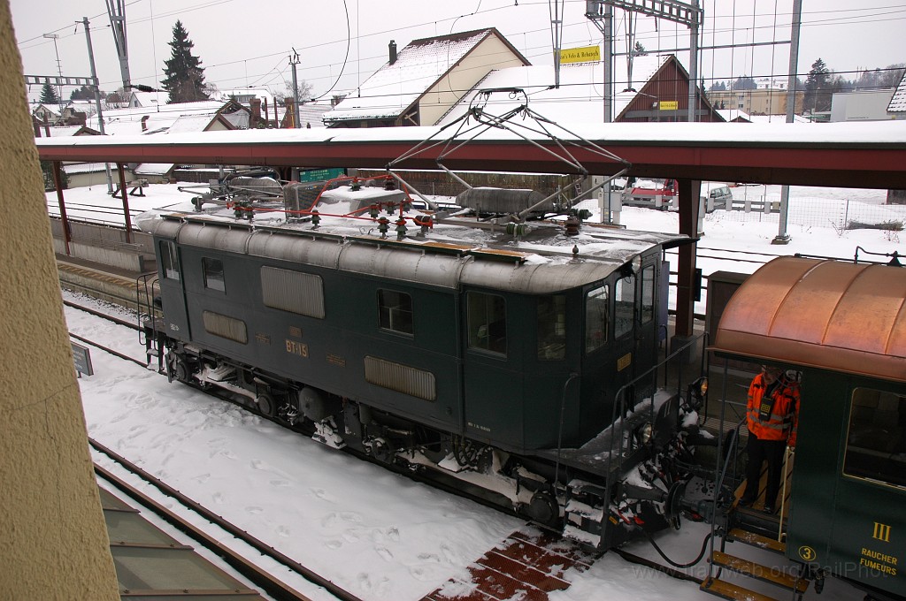 1812-0050-130210.jpg - DVZO Be 4/4 15 / Hinwil 13.2.2010