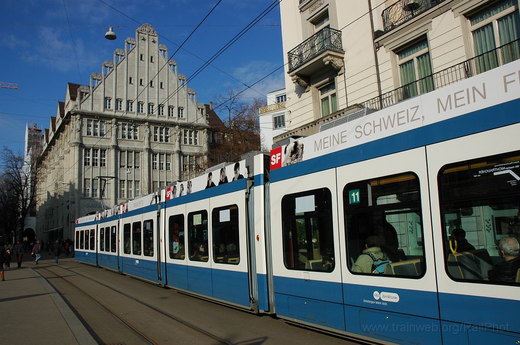 1814-0042-200210.jpg - VBZ Be 5/6 3020 / Paradeplatz 20.2.2010