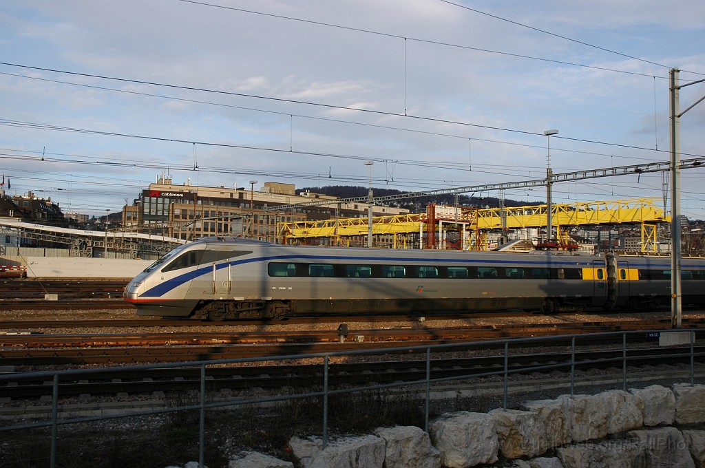 1815-0026-200210.jpg - FS Trenitalia ETR 470.006 / Zürich HB 20.2.2010