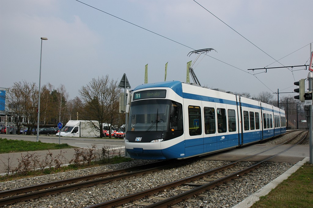 1842-0005-090410.jpg - VBZ Be 5/6 3084 / Orionstrasse 9.4.2010