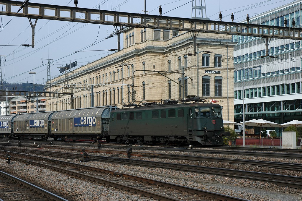 1859-0049-230410.jpg - SBB-CFF Ae 6/6 11507 «Wildegg» / Zürich-Oerlikon 23.4.2010