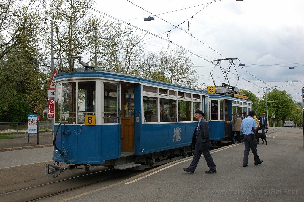 1868-0024-090510.jpg - APS Ce 2/2 1019 + C².629 / Zoo 9.5.2010