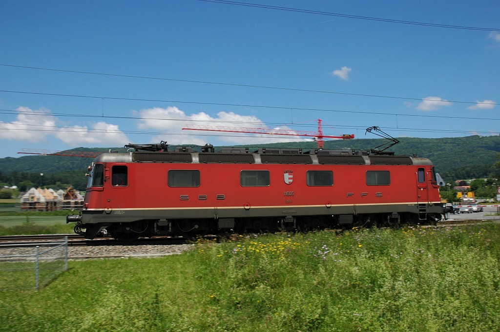 1884-0019-040610.jpg - SBB-CFF Re 6/6 11605 «Uster» / Otelfingen (Würenloserstrasse) 4.6.2010