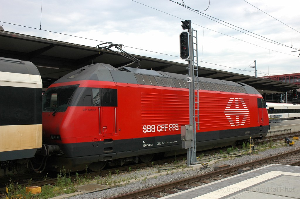 1886-0037-080610.jpg - Re 460.048-2 «Züri Wyland» / Basel SBB 8.6.2010