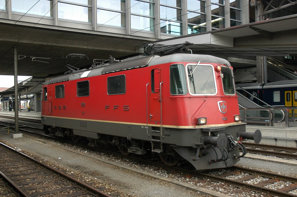1888-0041-080610.jpg - SBB-CFF Re 4/4'' 11219 / Basel SBB 8.6.2010