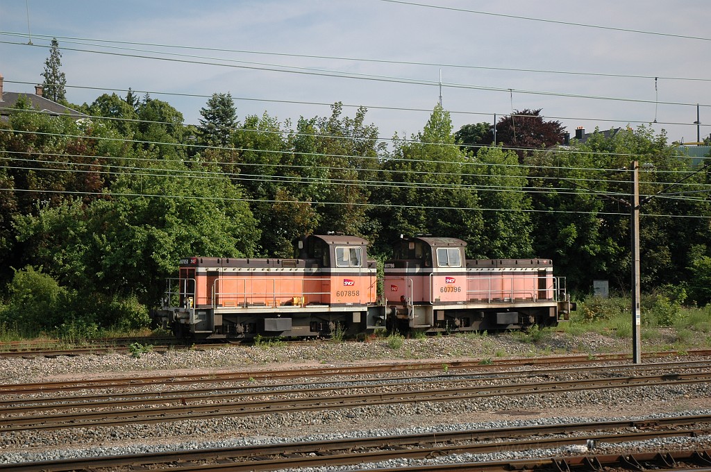 1890-0006-090610.jpg - SNCF Y 7858 + Y 7796 / Mulhouse-Wanne 9.6.2010