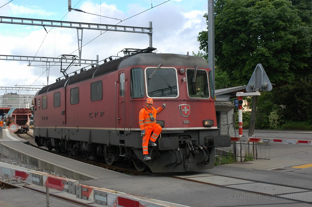1894-0021-170610.jpg - SBB-CFF Re 6/6 11601 «Morges» / Hinwil 17.6.2010