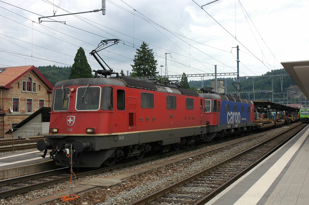 1903-0042-220610.jpg - SBB-CFF Re 4/4'' 11322 + Re 620.012-5 «Regensdorf» / Burgdorf 22.6.2010