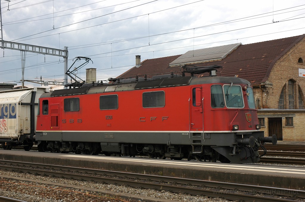 1904-0019-220610.jpg - SBB-CFF Re 4/4''' 11360 / Burgdorf 22.6.2010