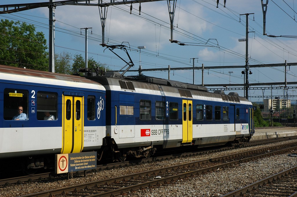 1929-0044-150710.jpg - SBB-CFF RBDe 560.109-1 «Bazenheid» / Dietikon 15.7.2010