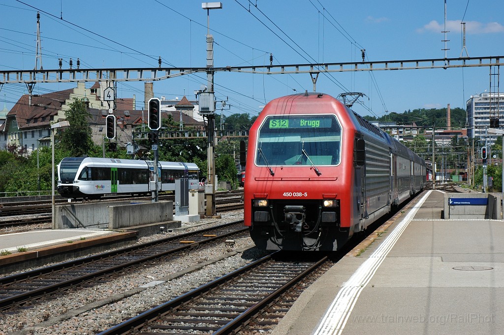 1935-0006-190710.jpg - SBB-CFF Re 450.038-5 «Wollishofen» / Winterthur 19.7.2010